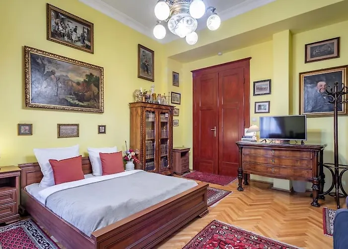 Ultra Location * Budapest